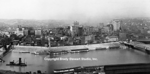 View of the city from Mount Washington - 1906. 